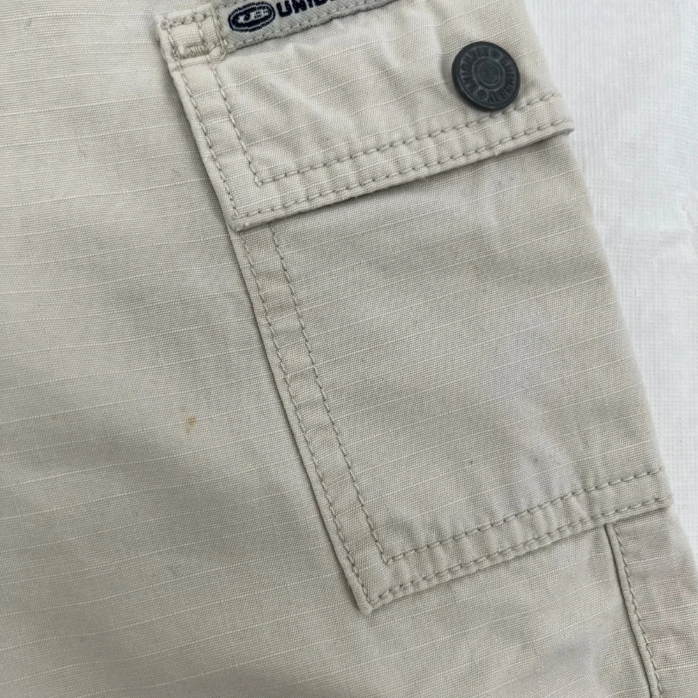 Unionbay Womens Beige Cotton Ripstop‎ Cargo Shorts Khaki Utility Size 7/8